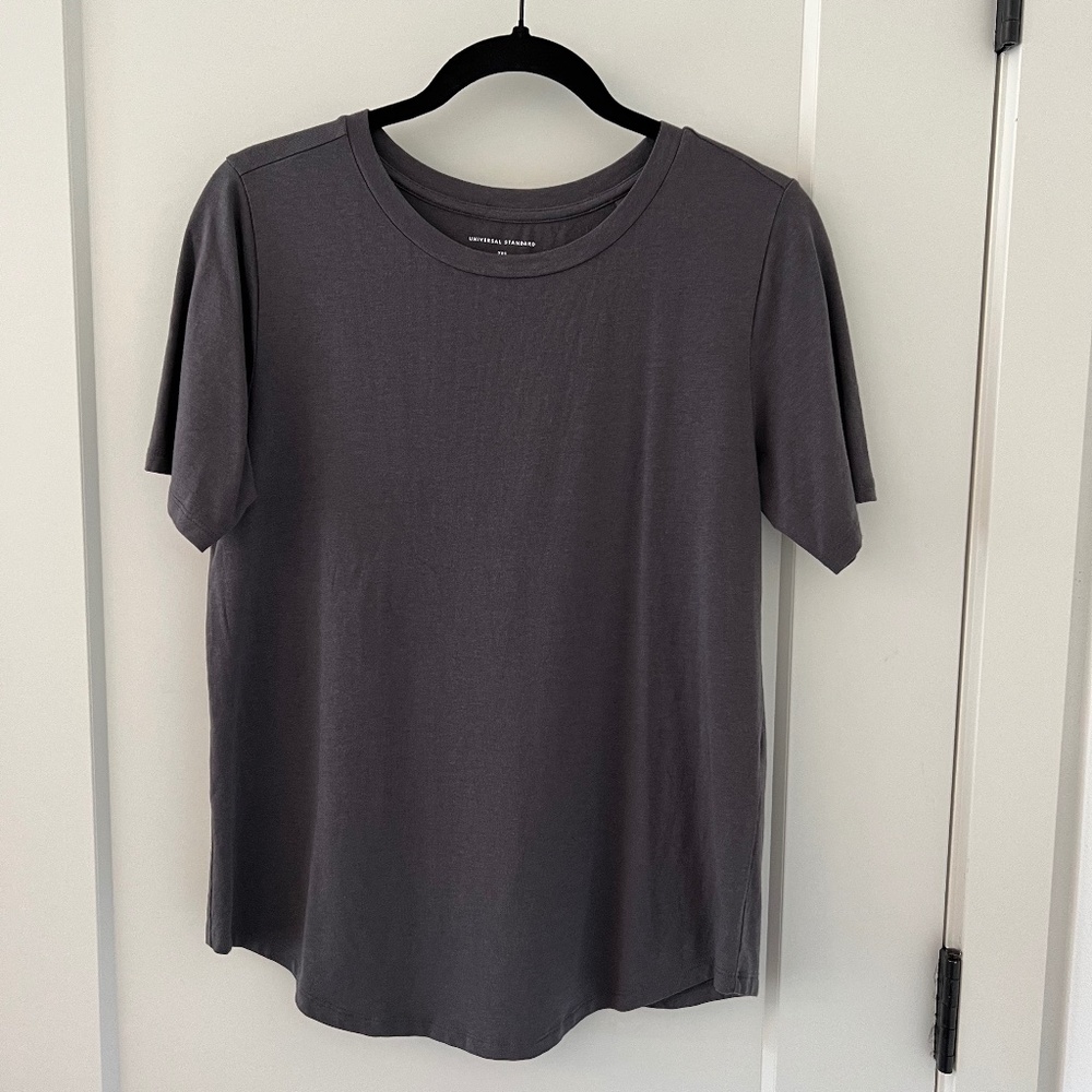 Universal Standard Tee Rex - Slate